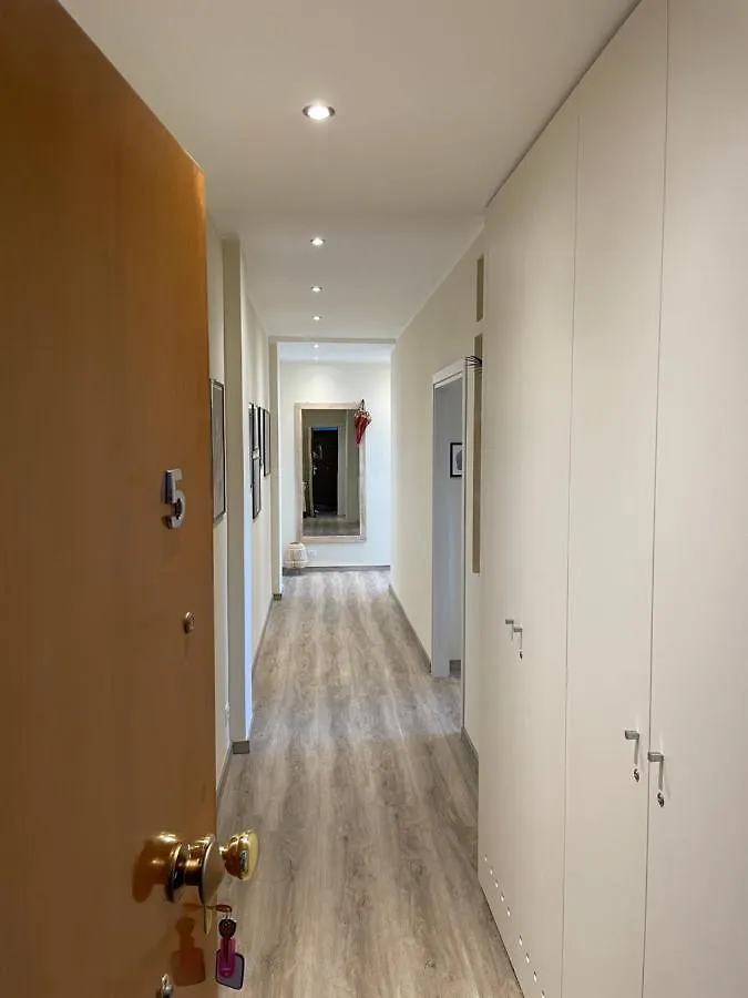 Caprice 2.0 Apartment Peschiera del Garda Italy